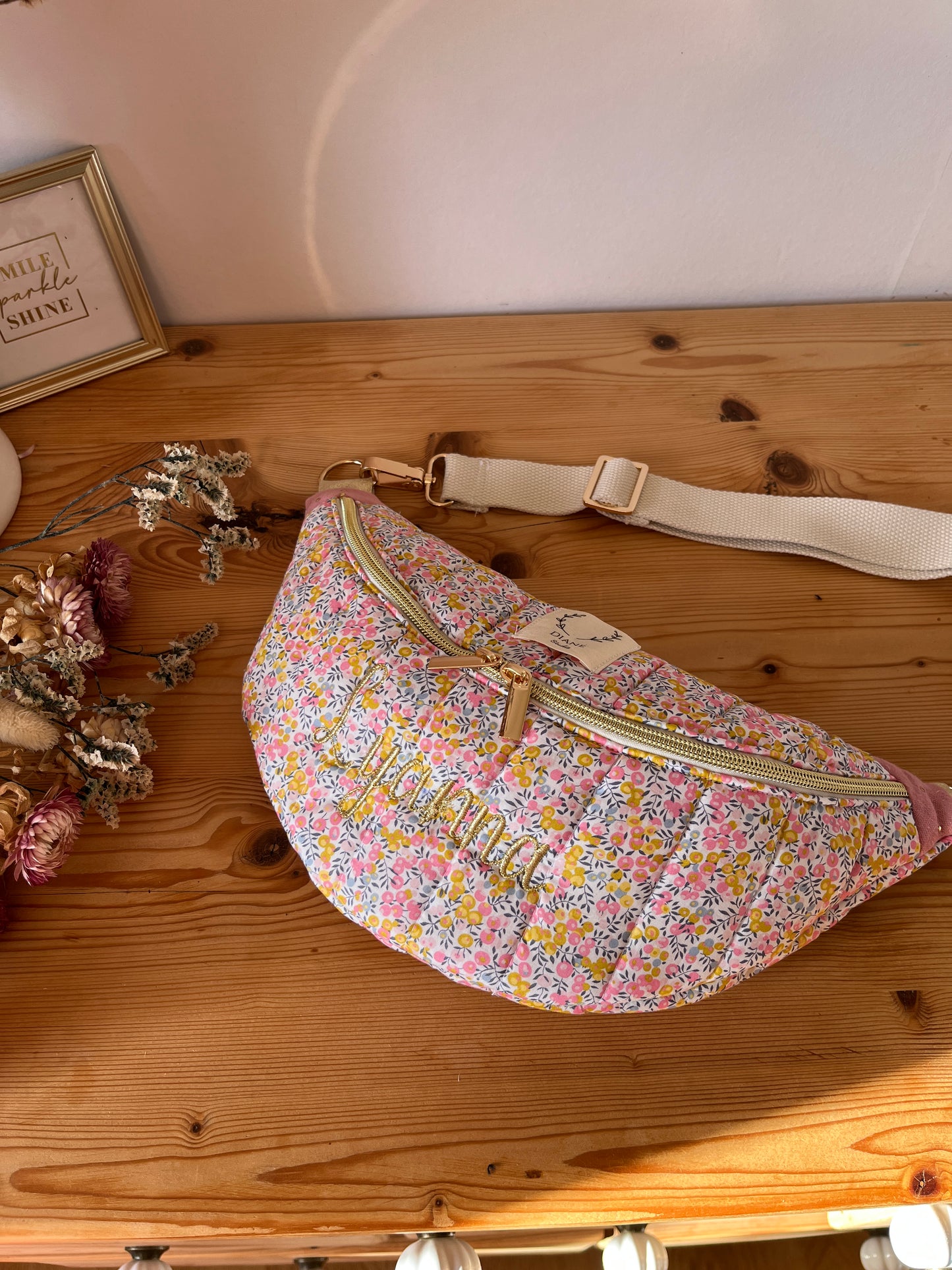 Roxane, the 100% customizable children's fanny pack