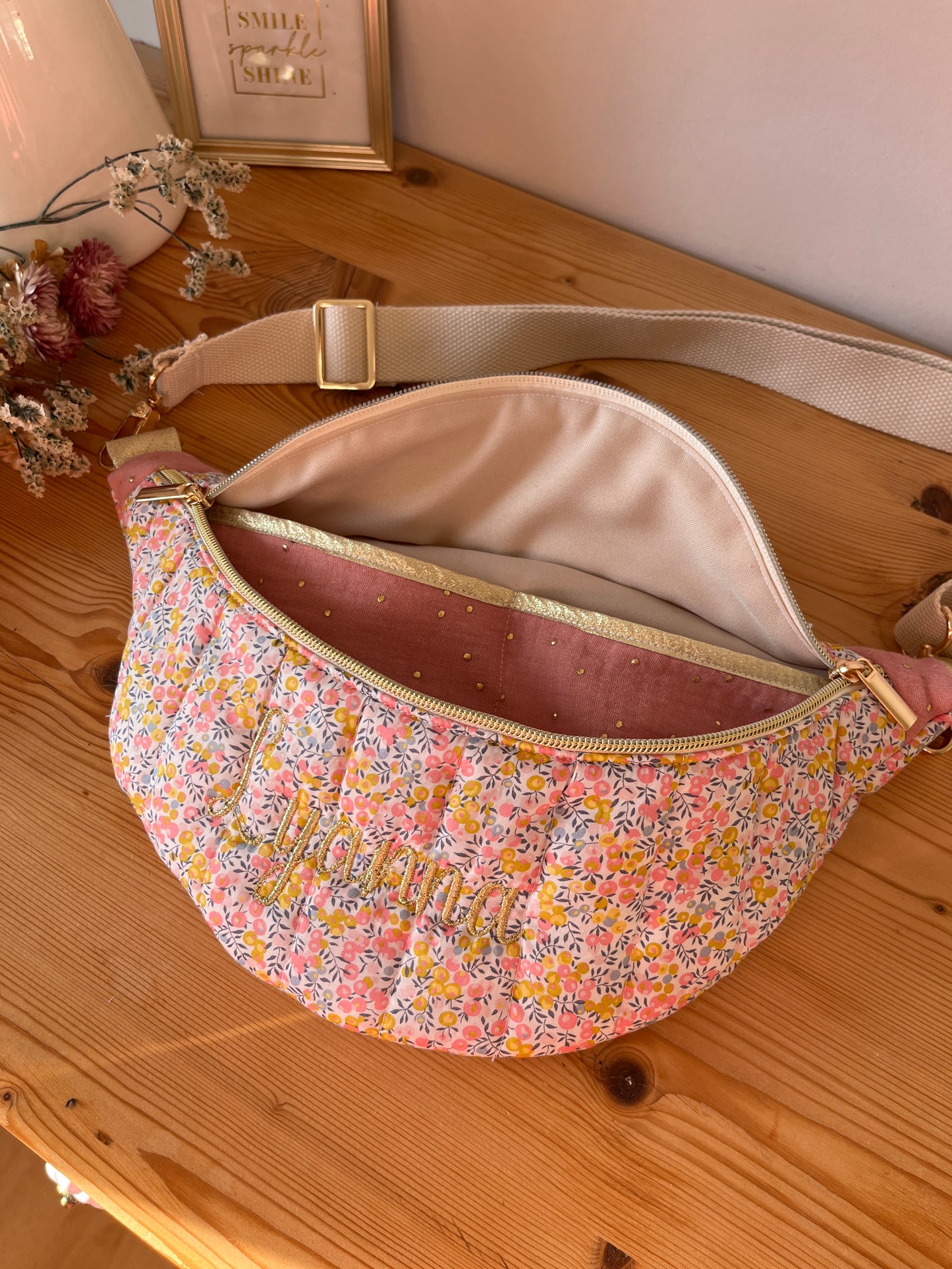 Roxane, the 100% customizable children's fanny pack