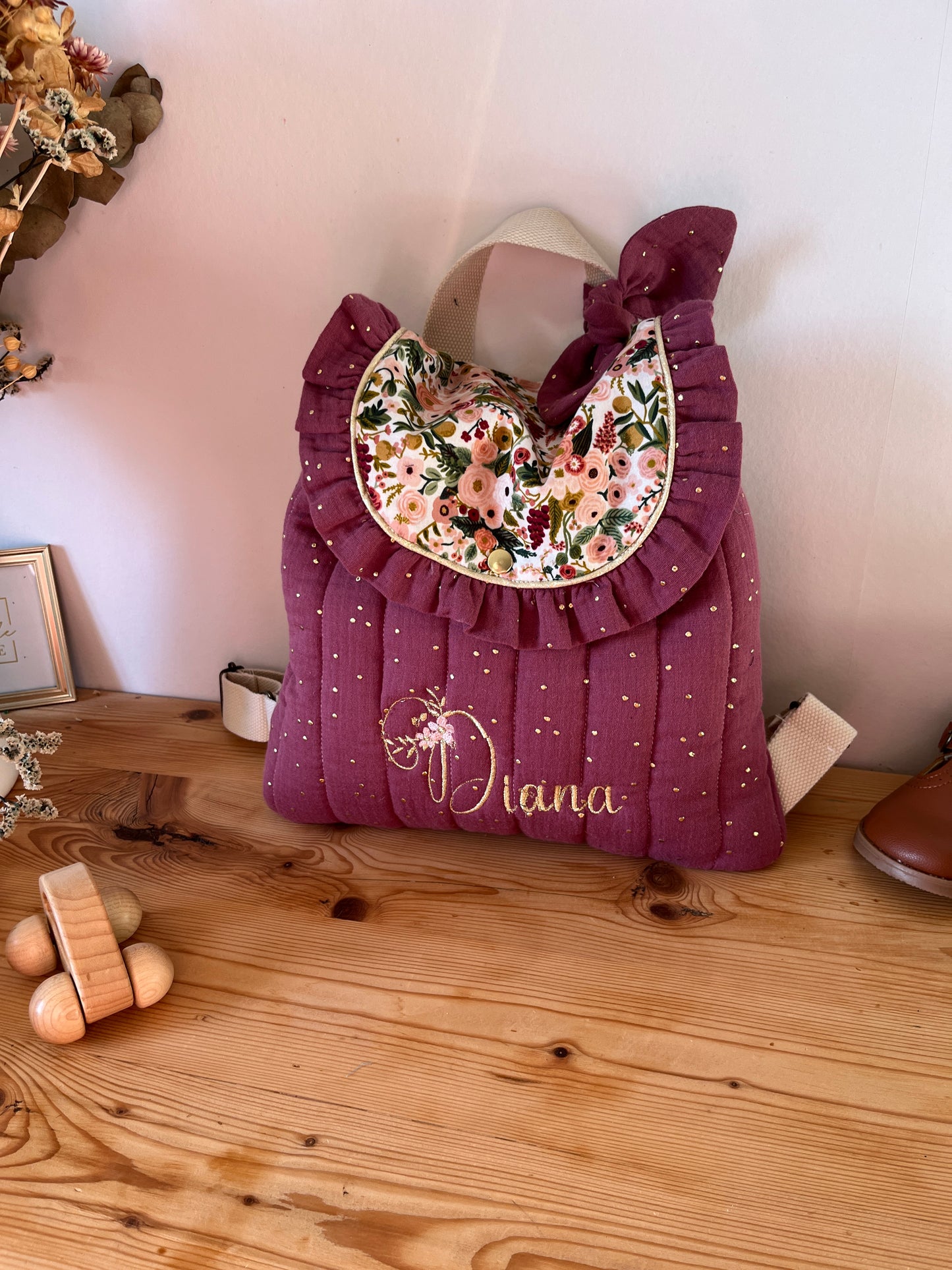 The Eglantine backpack is 100% customizable.