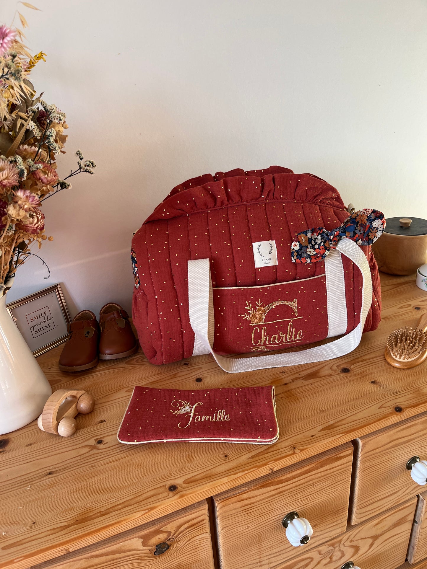 Ensemble : sac polochon et protège livret de famille personnalisables