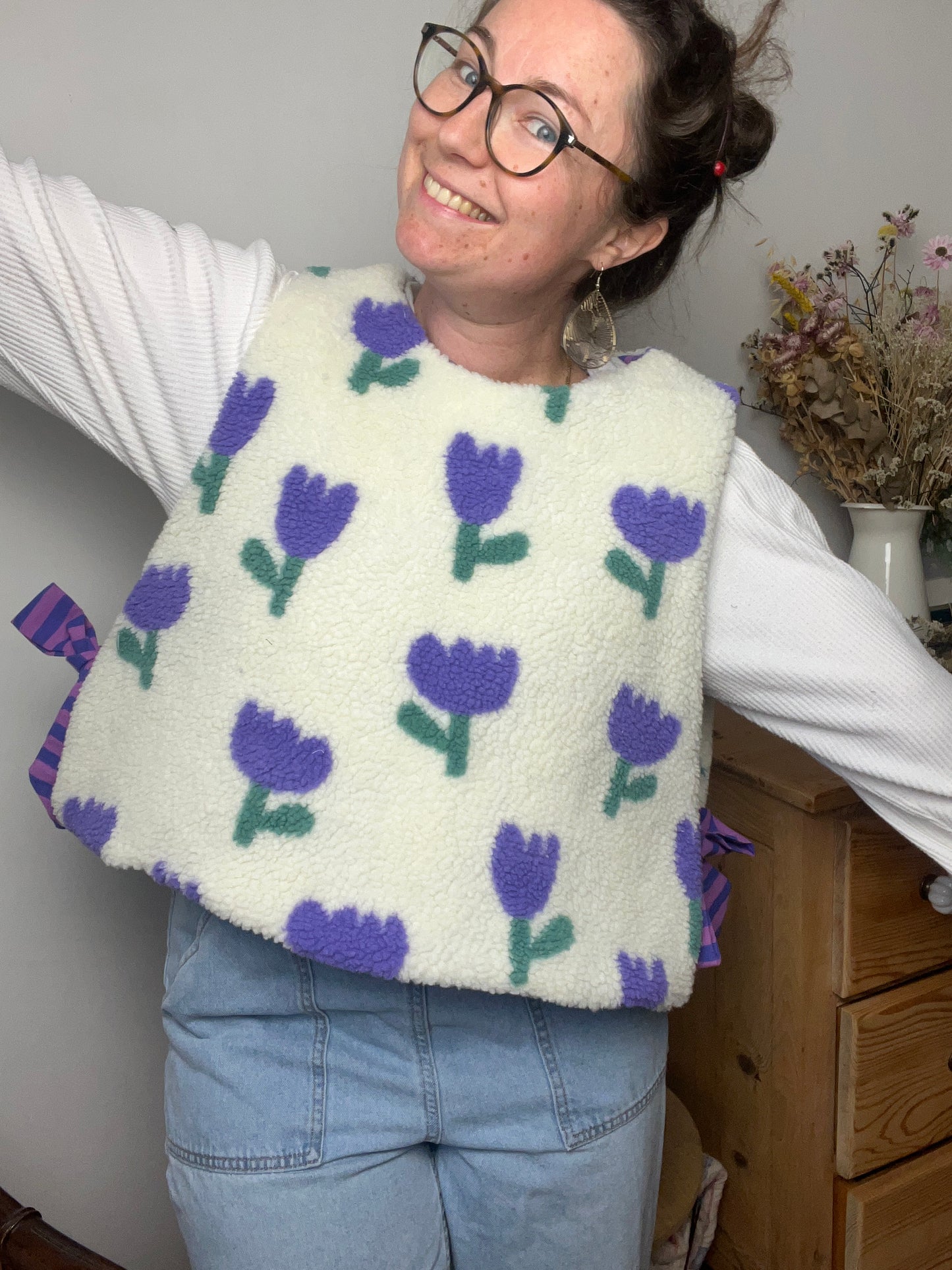 Le pull Joséphine sherpa tulipes mauve