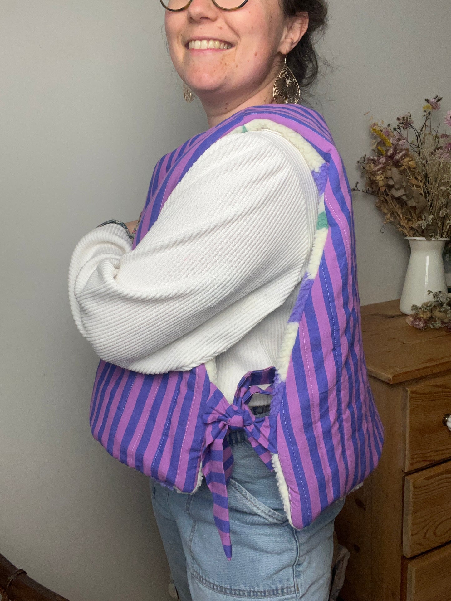 Le pull Joséphine sherpa tulipes mauve