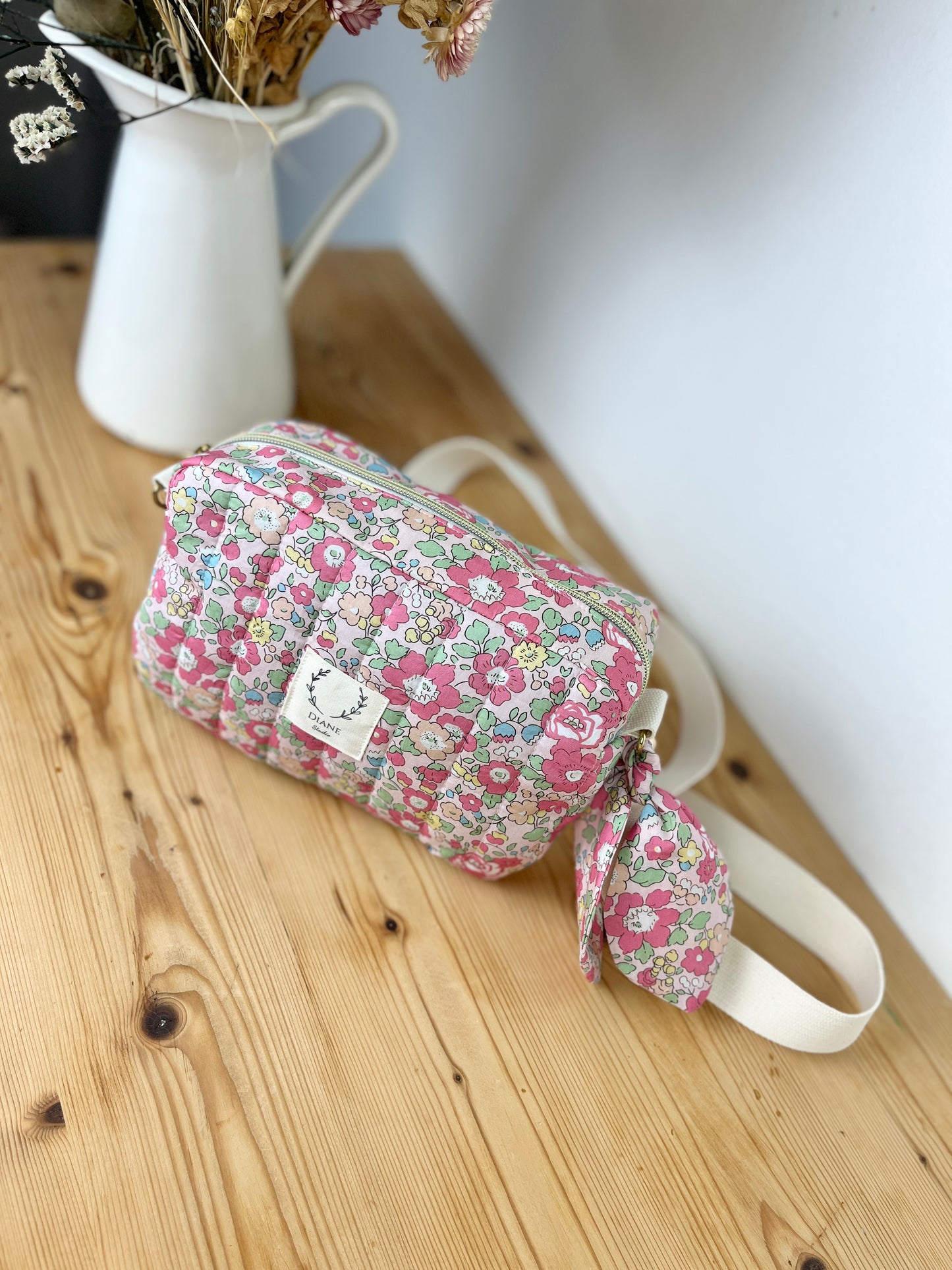 Le sac bandoulière Elisabeth betsy pink