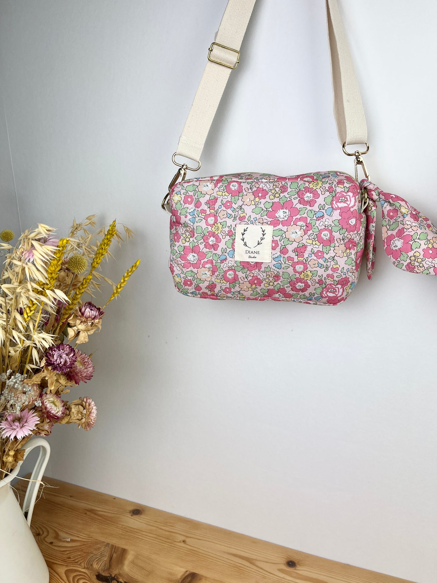 Le sac bandoulière Elisabeth betsy pink