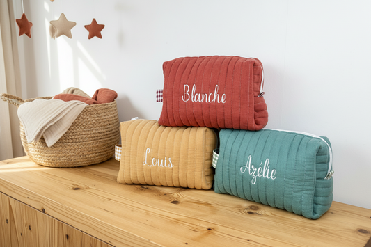 Ensemble fratrie : trousses de toilette