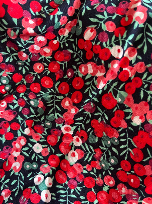 Mille-fleurs cotton on a black background