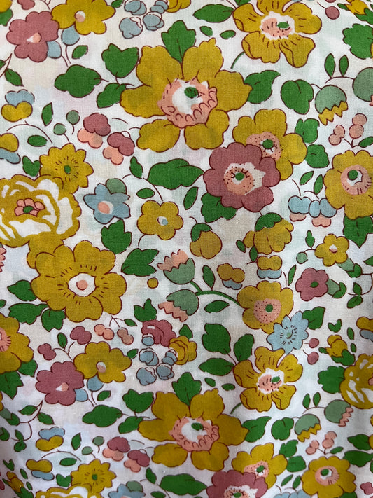 Cream fleece blanket