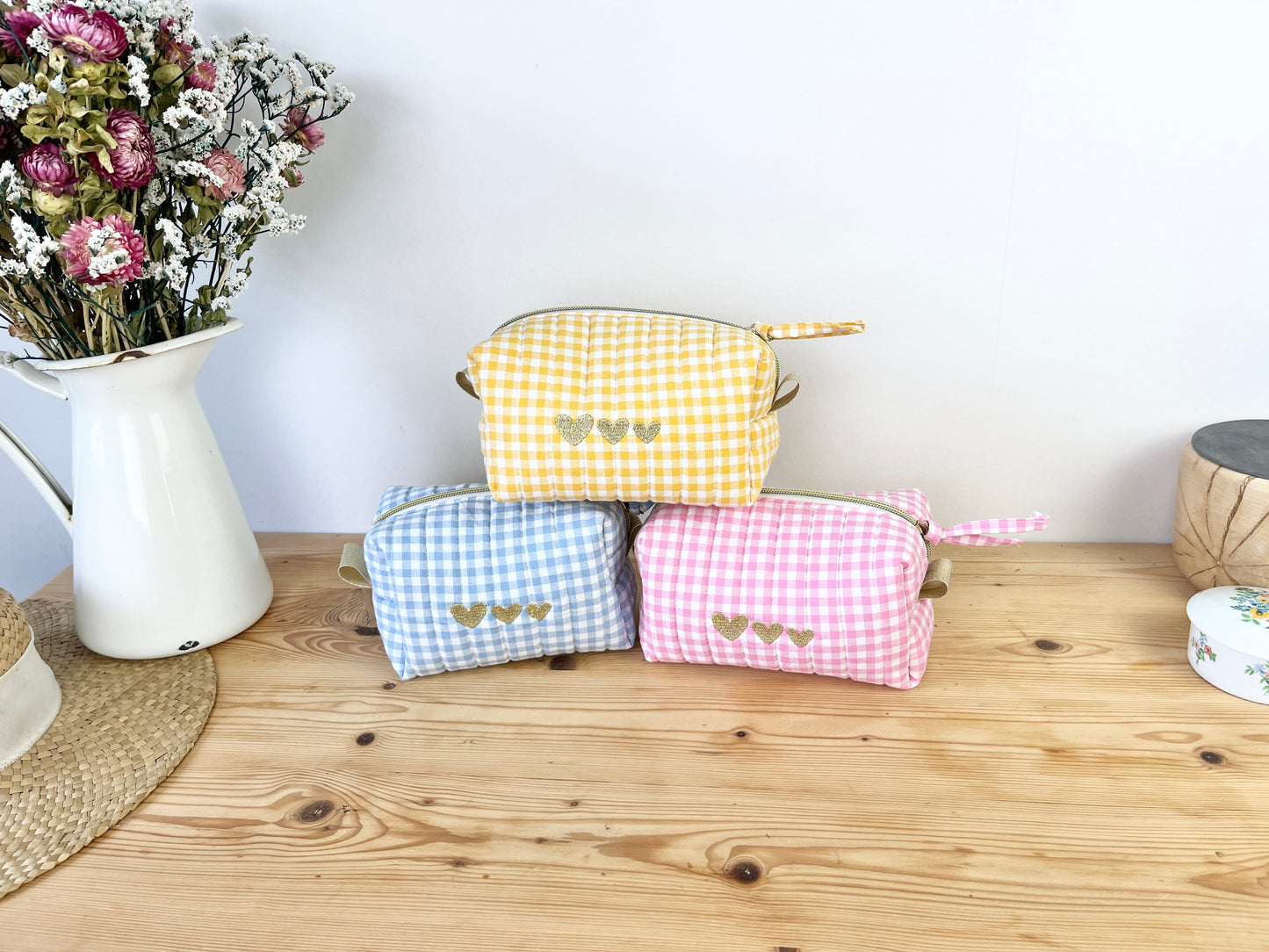 Chloé la trousse de beauté coeurs dorés