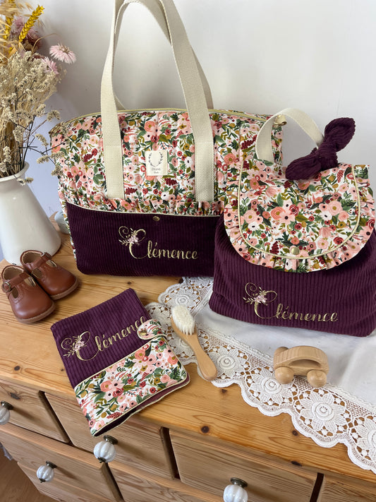 Ensemble : sac à langer/voyage, protège carnet et sac à dos Eglantine