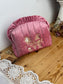 Colette modèle velours rose initiale dentelle