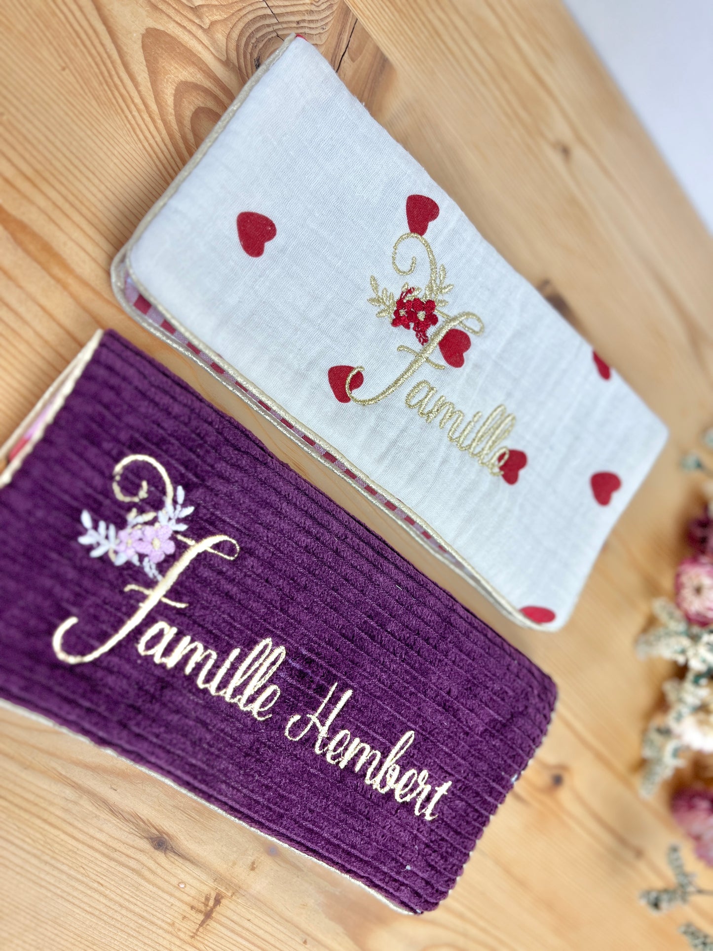 Protège livret de famille brodé 100 % personnalisable