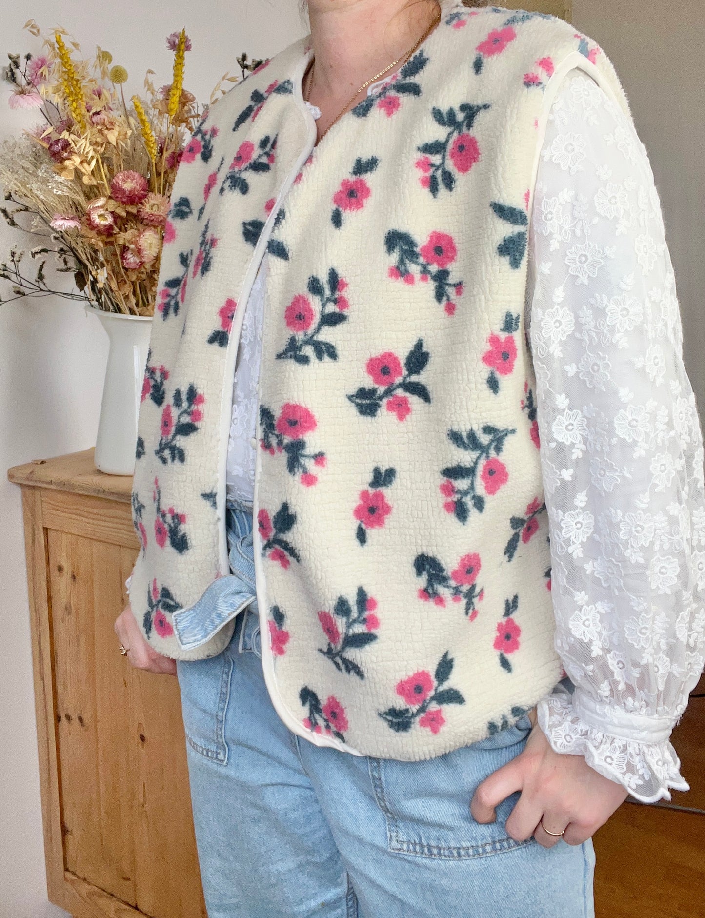 NOUVEAU ! Gilet fleuri Coraliane bordure et vichy crème