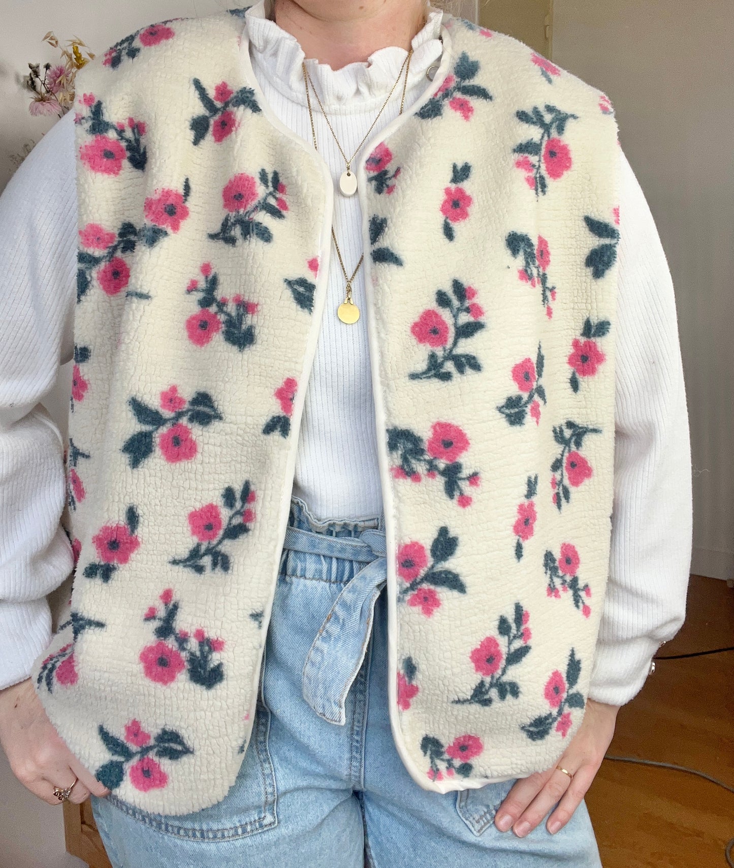 NOUVEAU ! Gilet fleuri Coraliane bordure et vichy crème