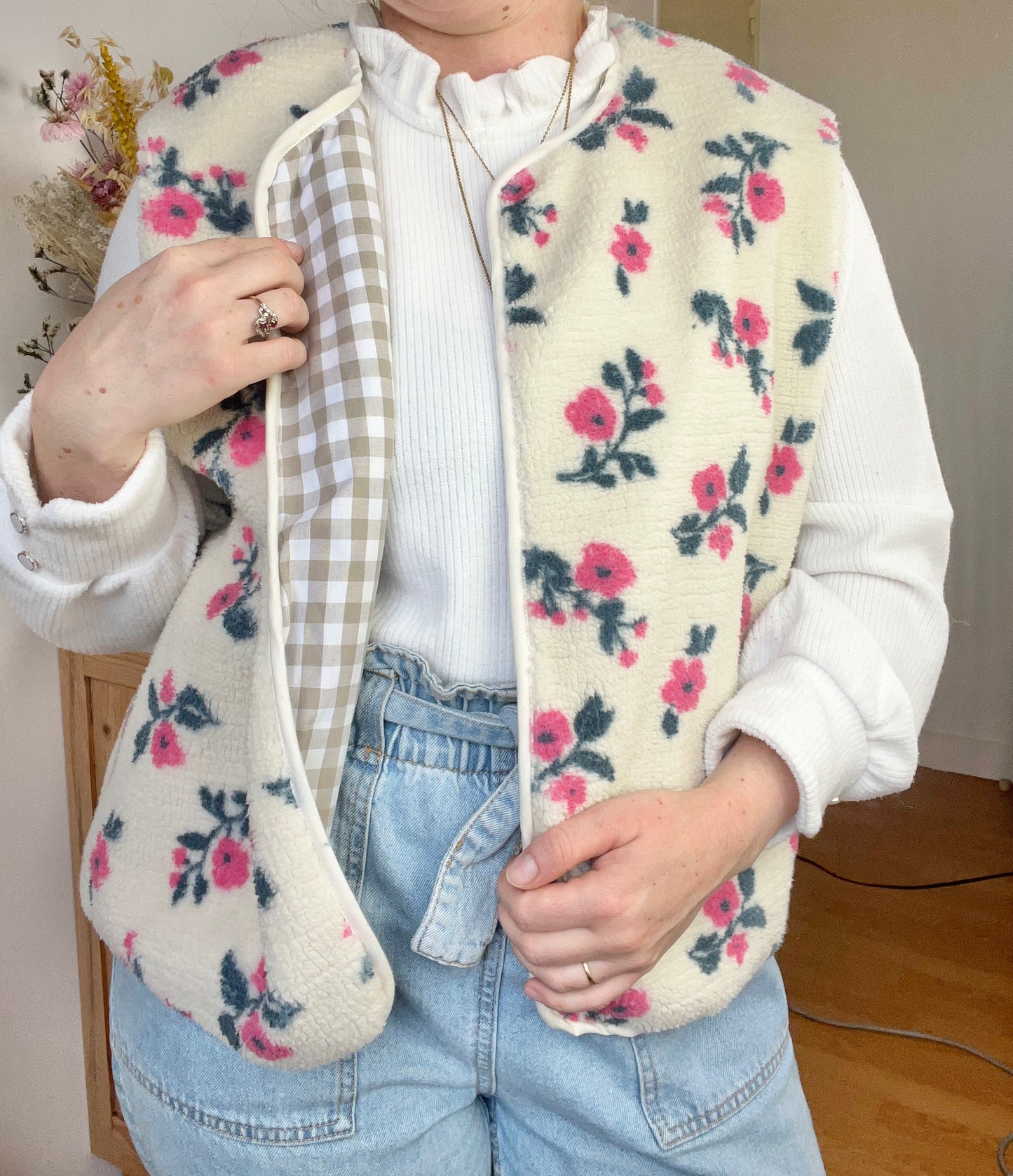 NOUVEAU ! Gilet fleuri Coraliane bordure et vichy crème