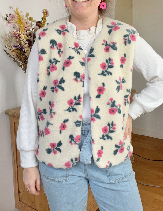 Gilet sherpa fleuri Coraliane vichy fuchsia-sur commande