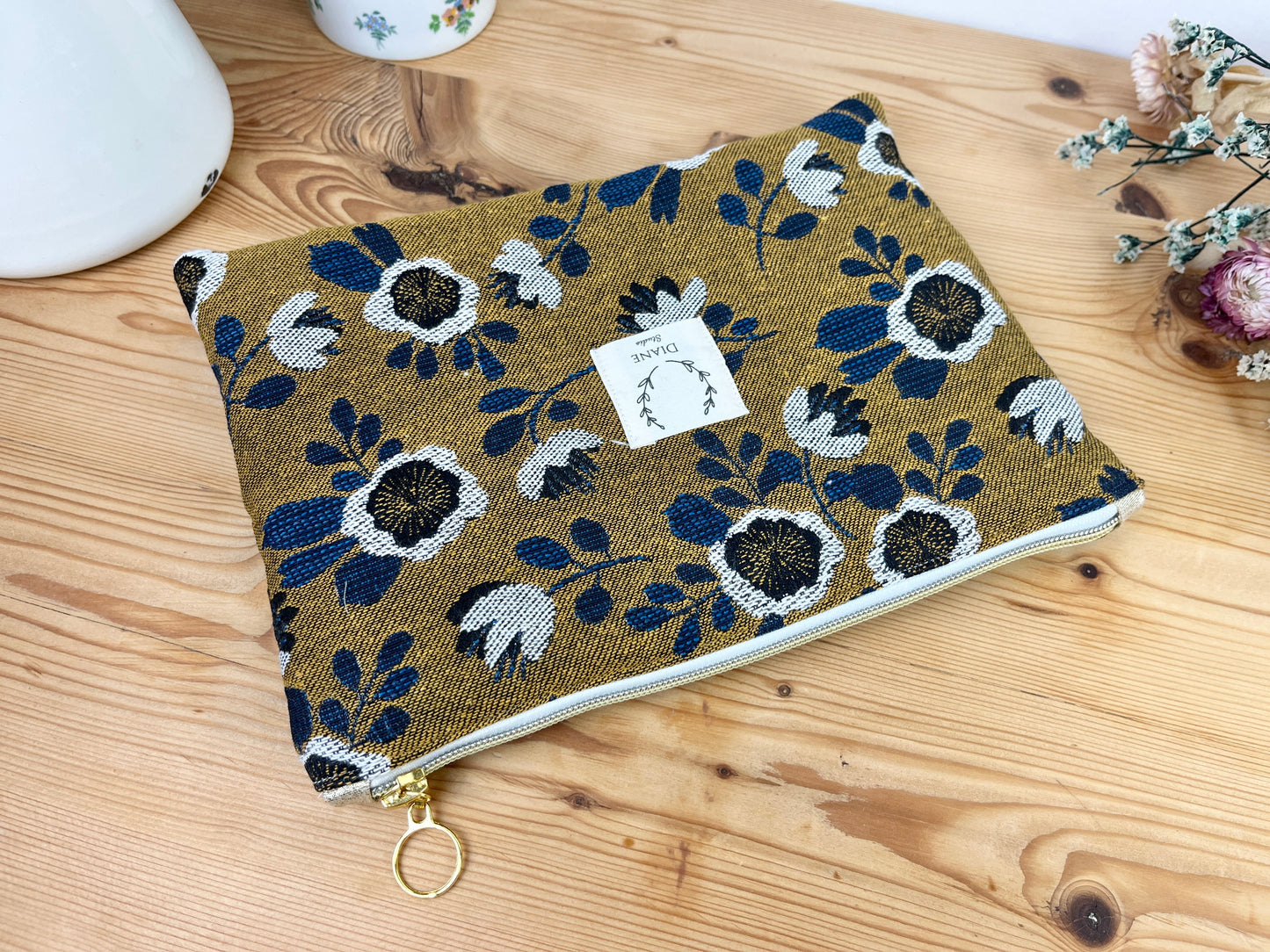 Babette la pochette plate jacquard fleurs grande taille