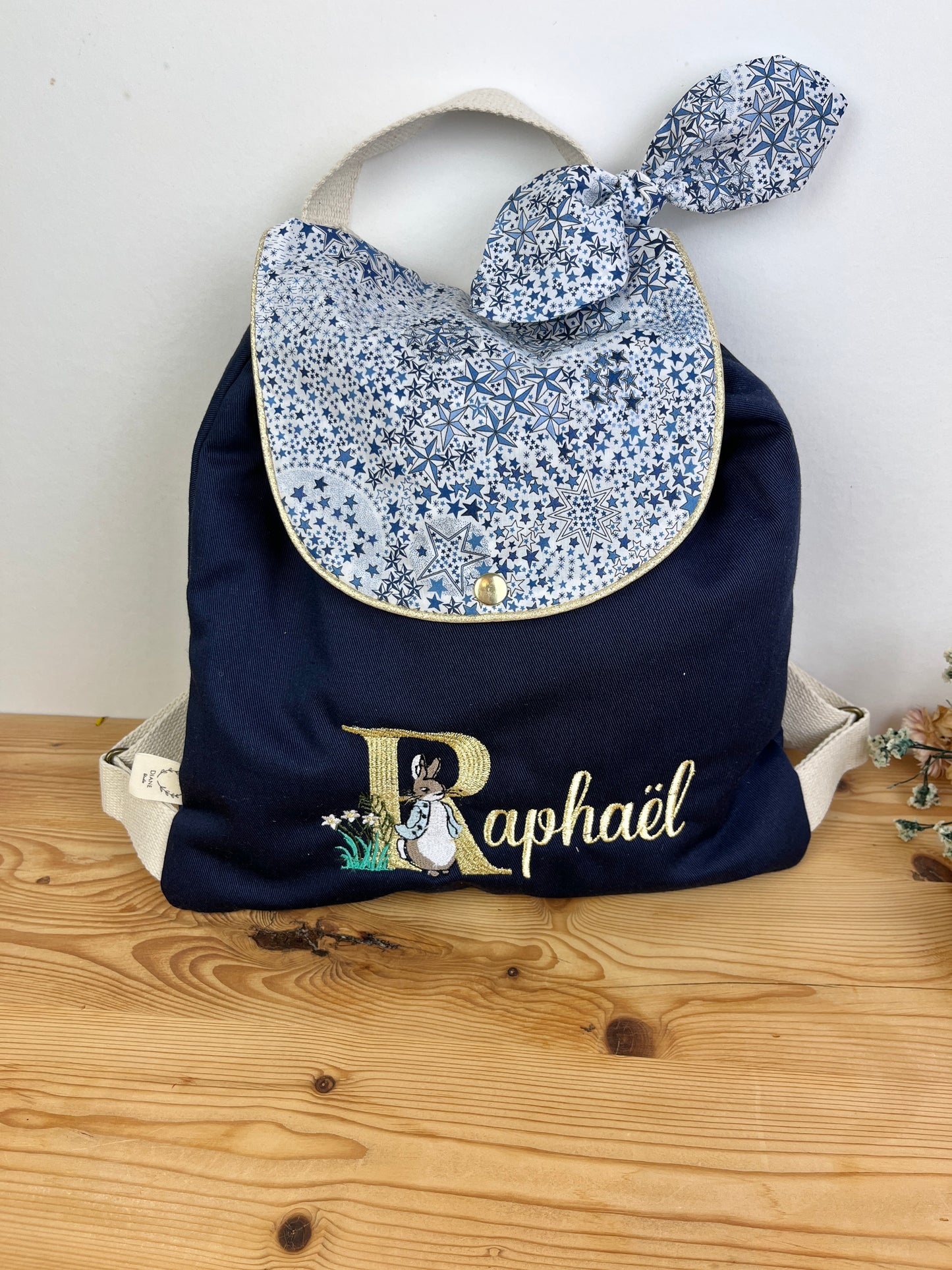 Le sac à dos Églantine Gabardine marine et Liberty Adelajda