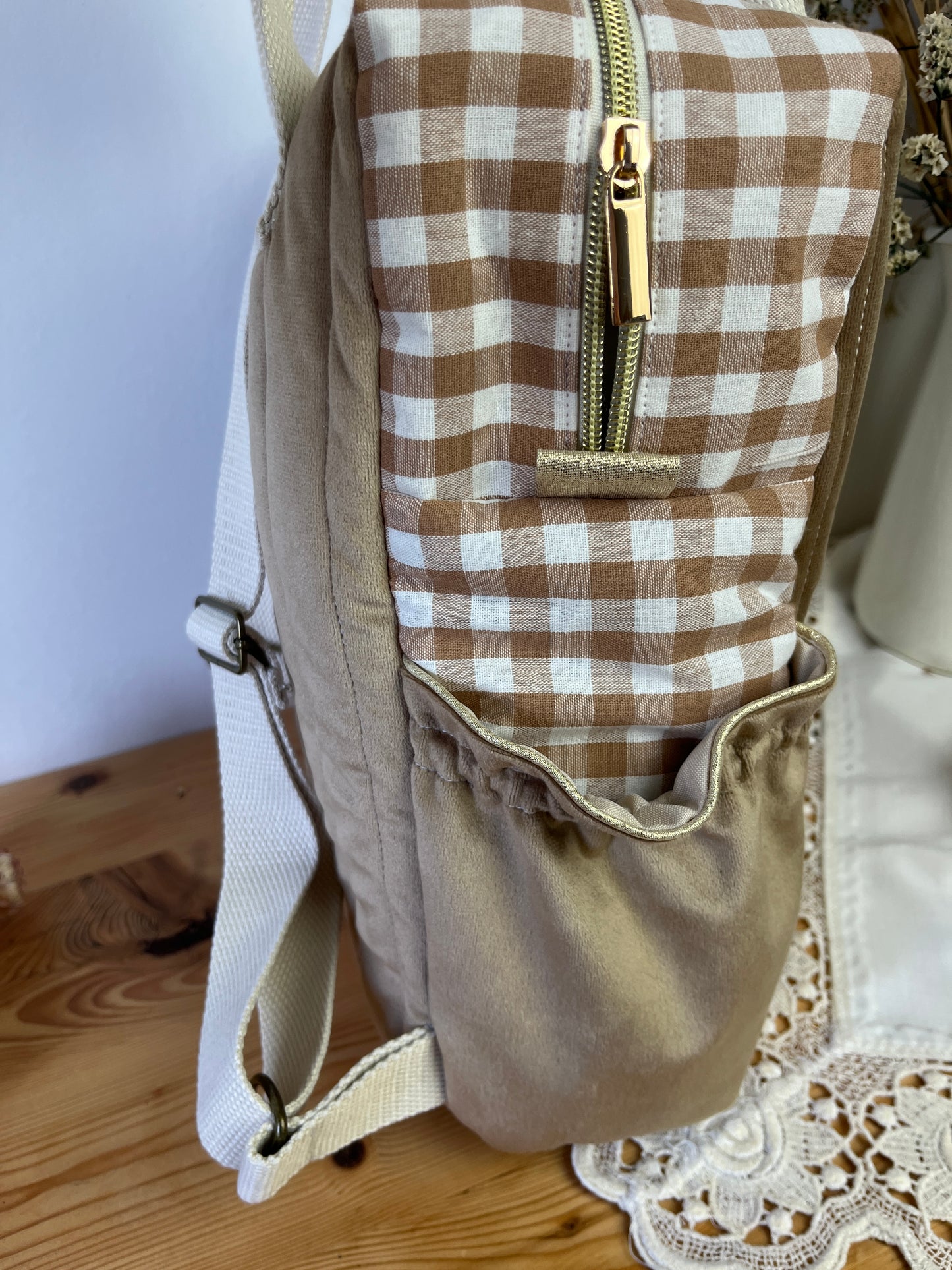 Le sac à dos enfant Ombeline gaze et vichy caramel