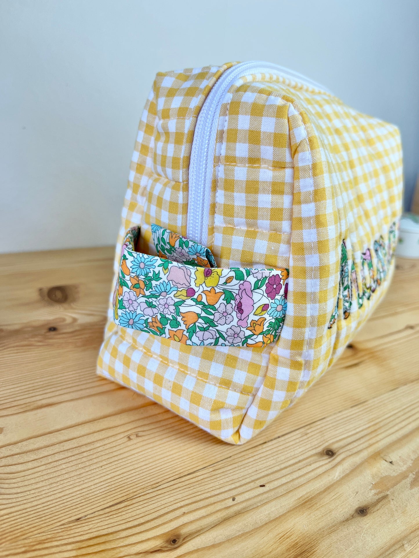 Trousse de toilette brodé maman