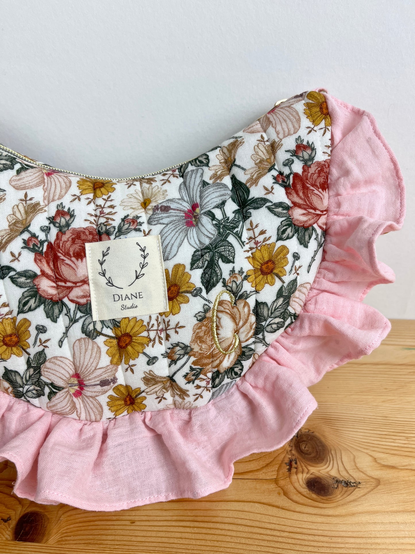 Milan le sac croissant matelassé gaze vintage et rose