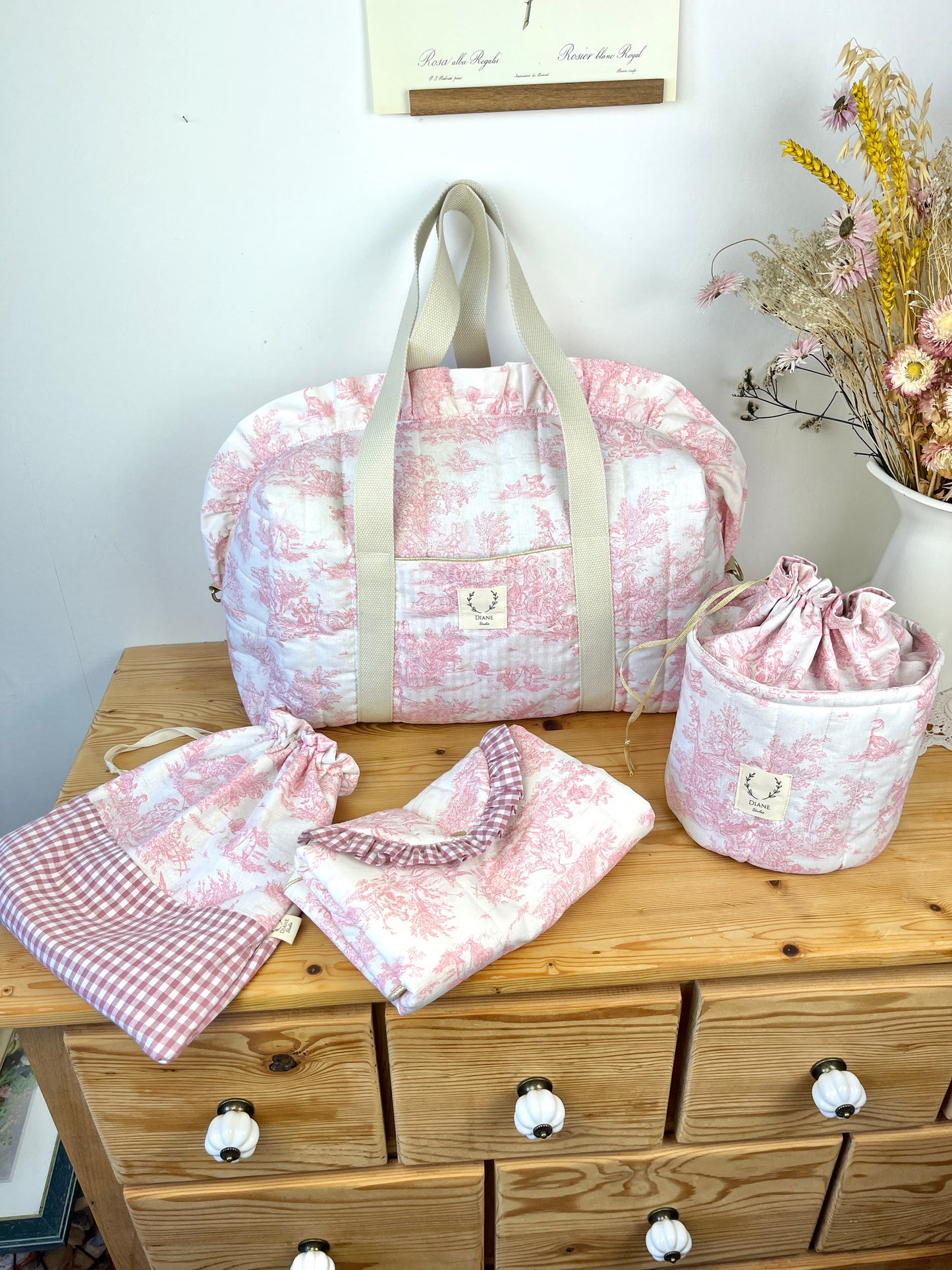 Ensemble Sac Chloé, panier pochon, pochon, et matelas à langer personnalisable