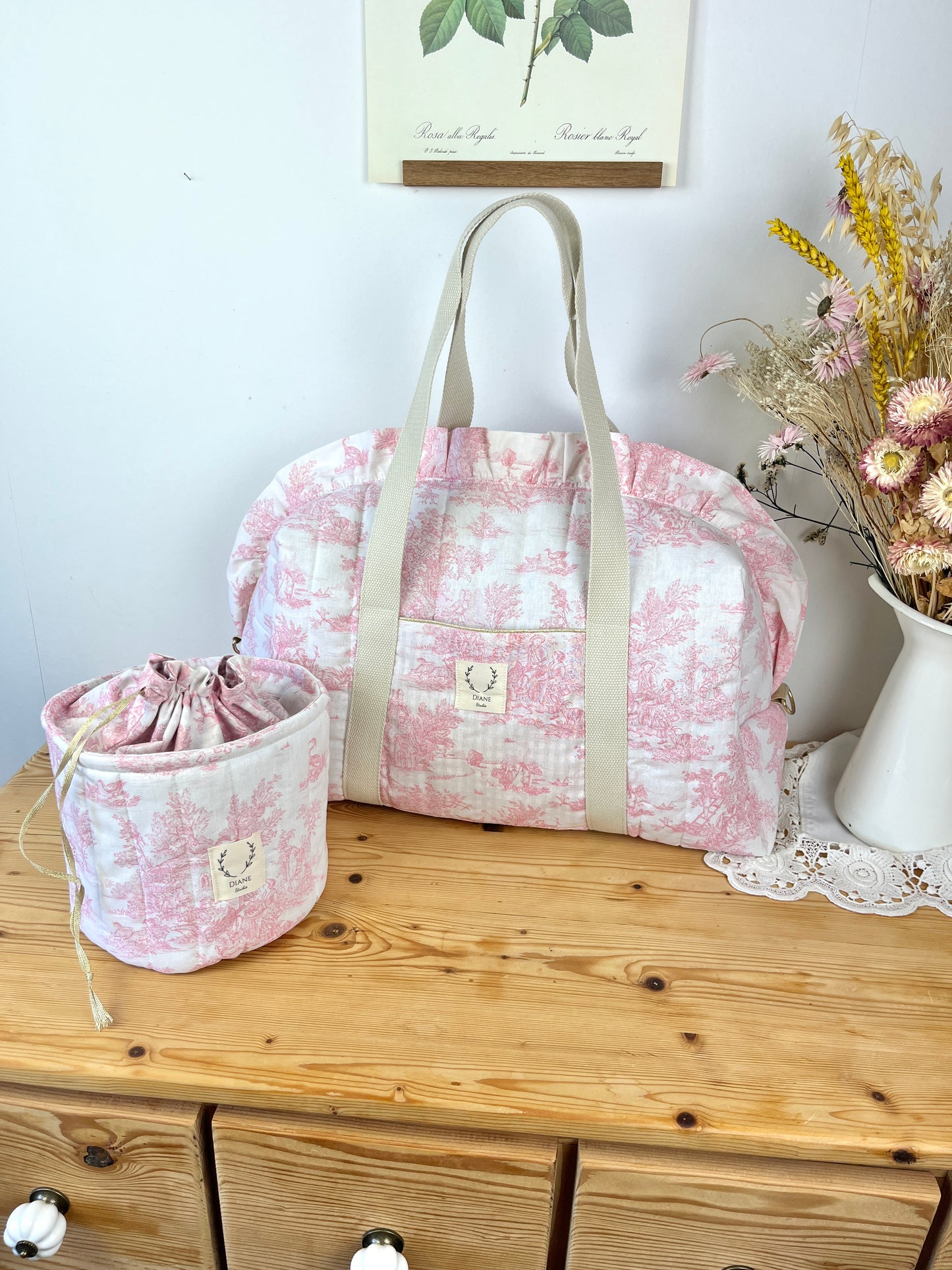 Ensemble Sac Chloé et panier pochon toile de jouy rose
