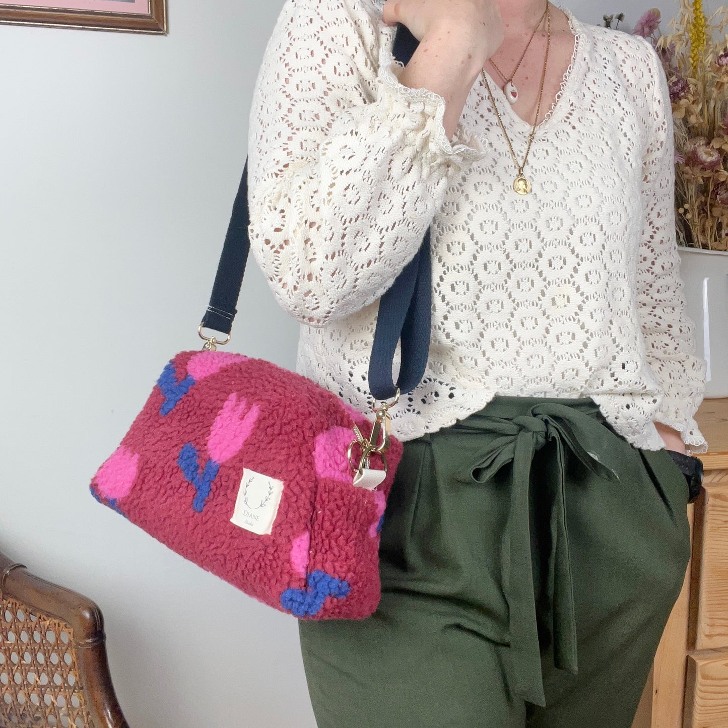 Colette le sac bandoulière sherpa tulipes roses - en stock