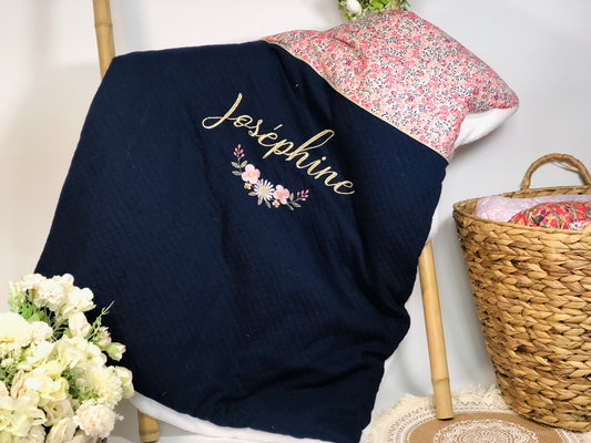 La couverture gaze marine et liberty Wiltshire pois de senteur