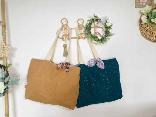 Le petit tote bag à noeud 100% personnalisable