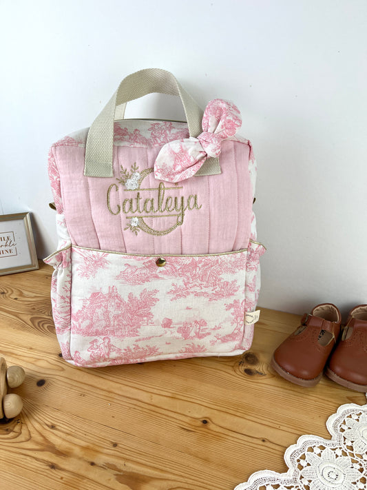 Le sac à dos enfant Ombeline gaze et jouy rose initiale dentelle