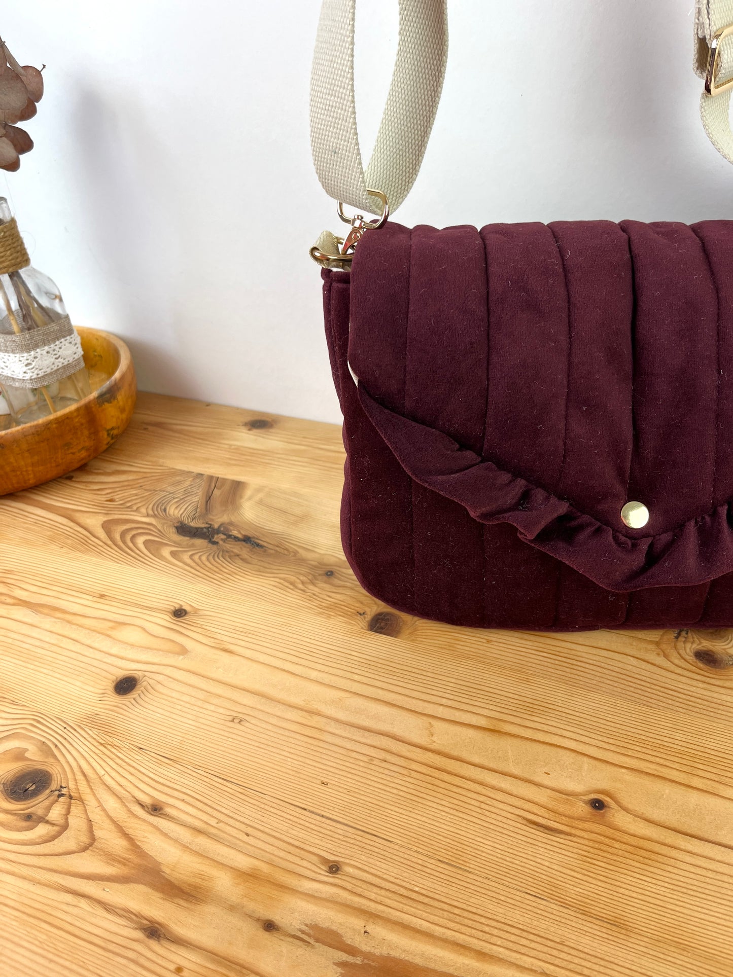 Le sac Elise velours cerise