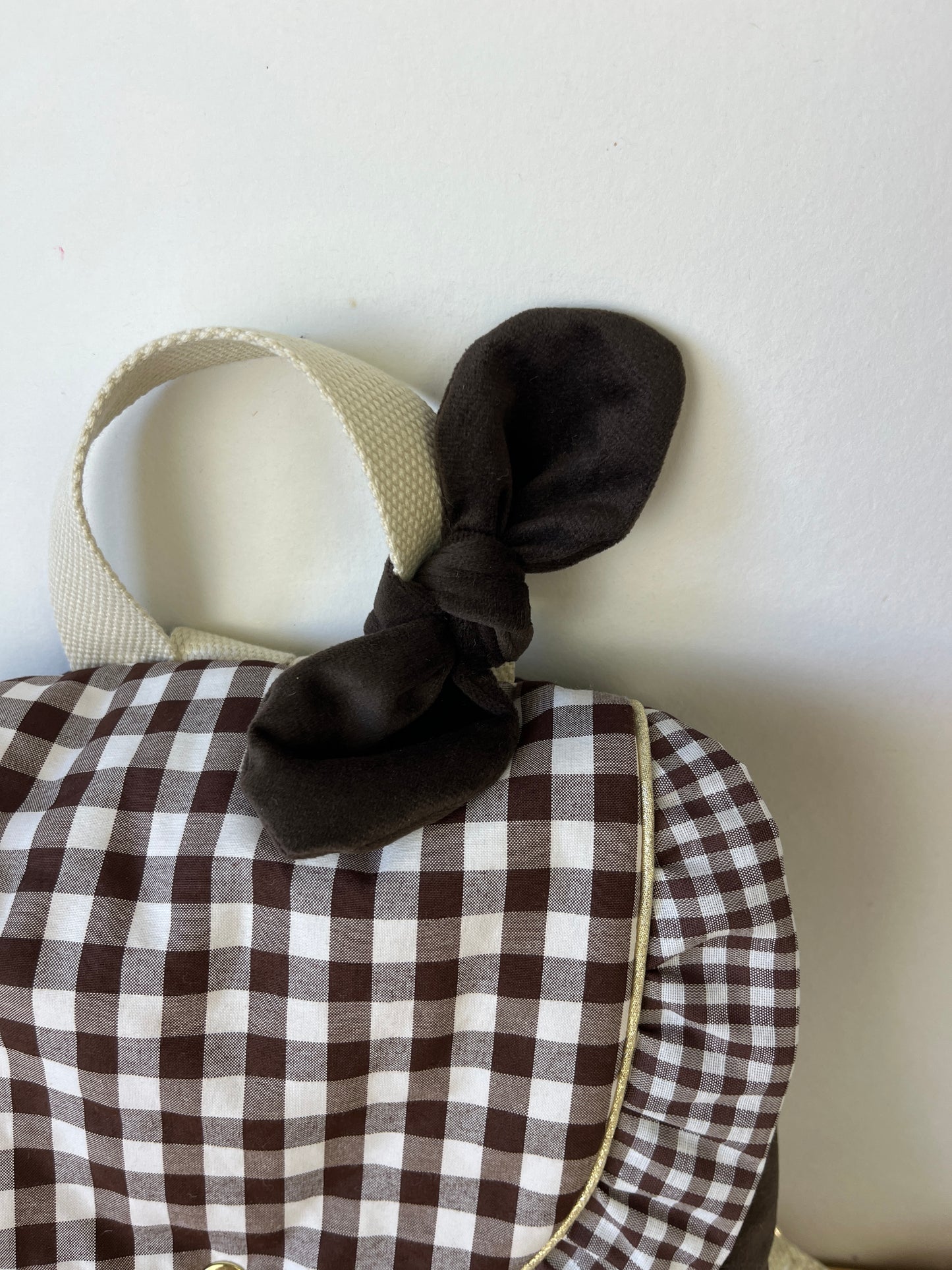 Le sac à dos Églantine velours et vichy chocolat