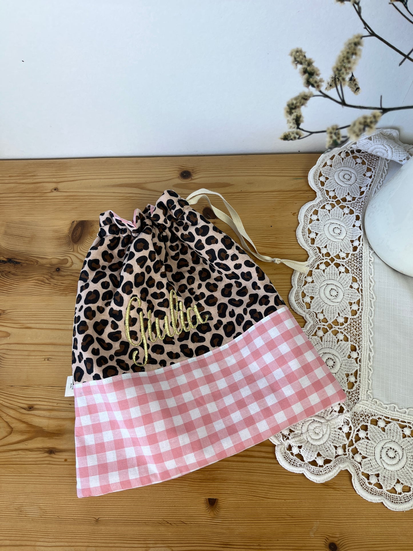 Ensemble pochon et serviette gaze léopard et vichy rose