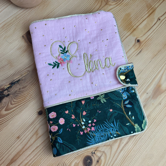 Protège carnet initiale fleur et prénom