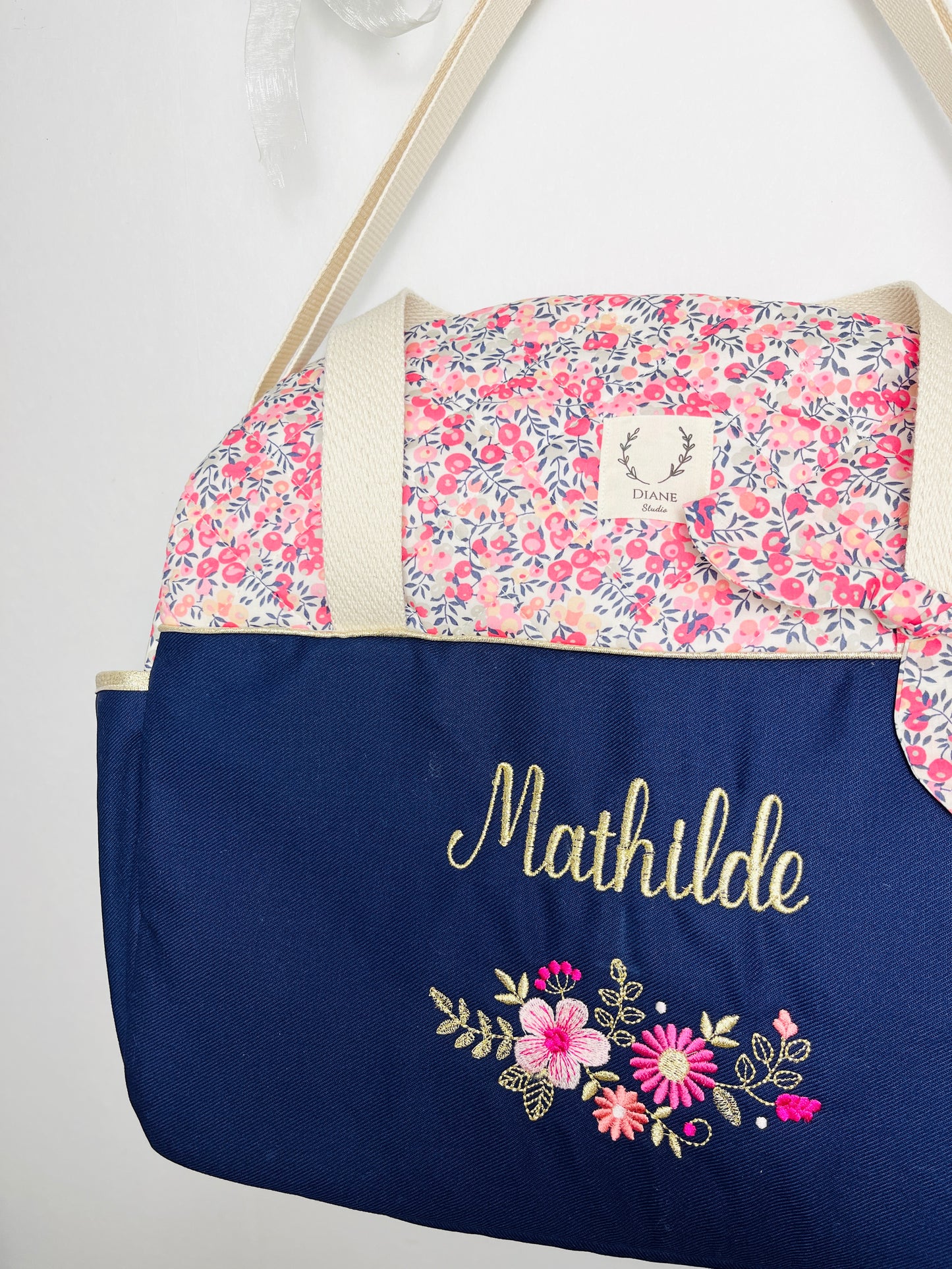 Aimé le sac à langer gabardine marine et Pois de senteur