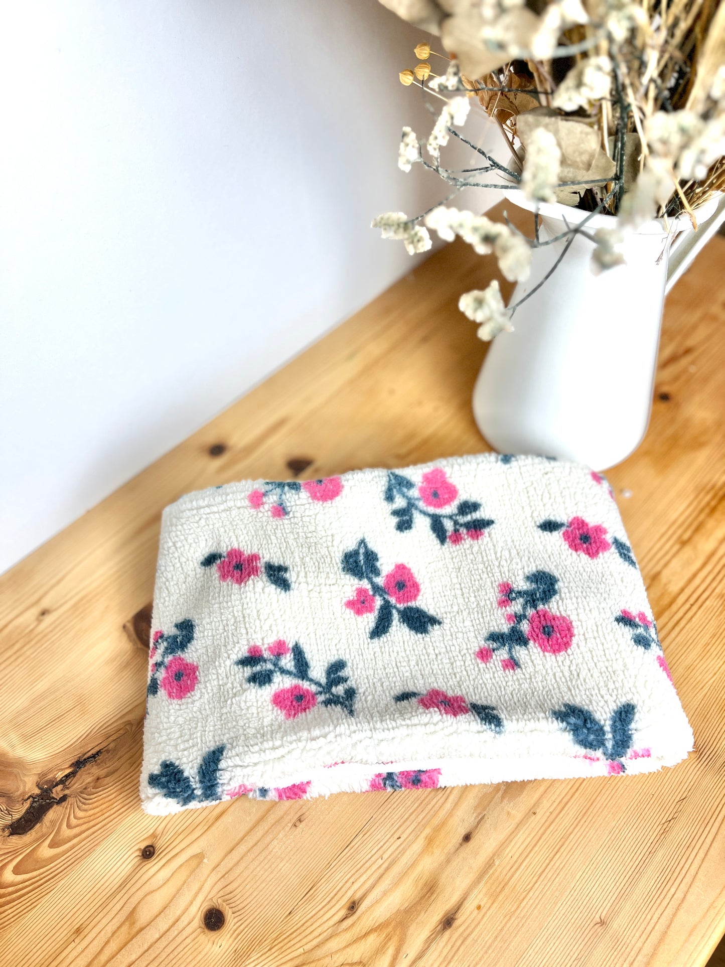 Le tour de cou enfant sherpa fleuri