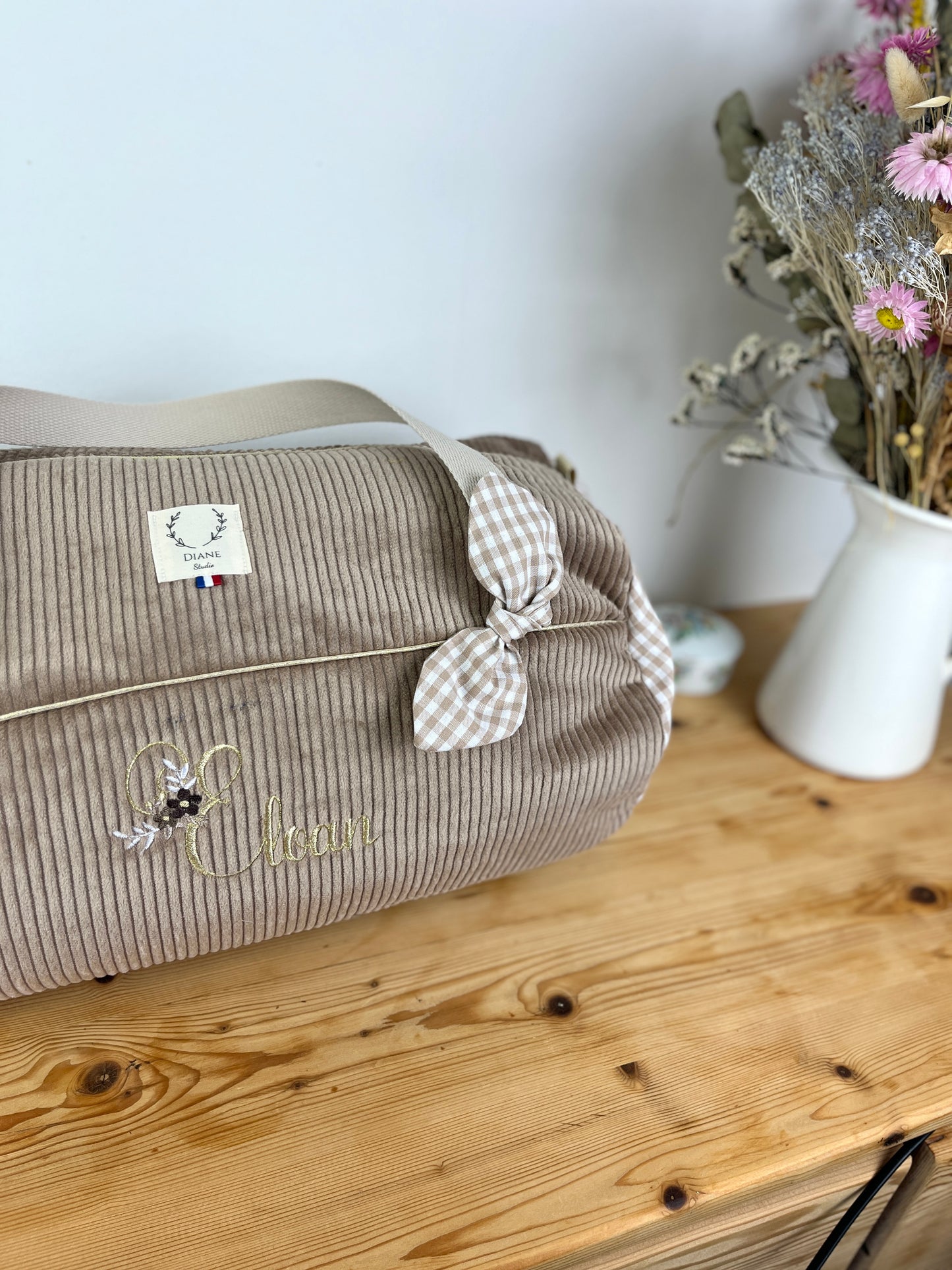 Louison le sac polochon enfant velours camel et vichy beige