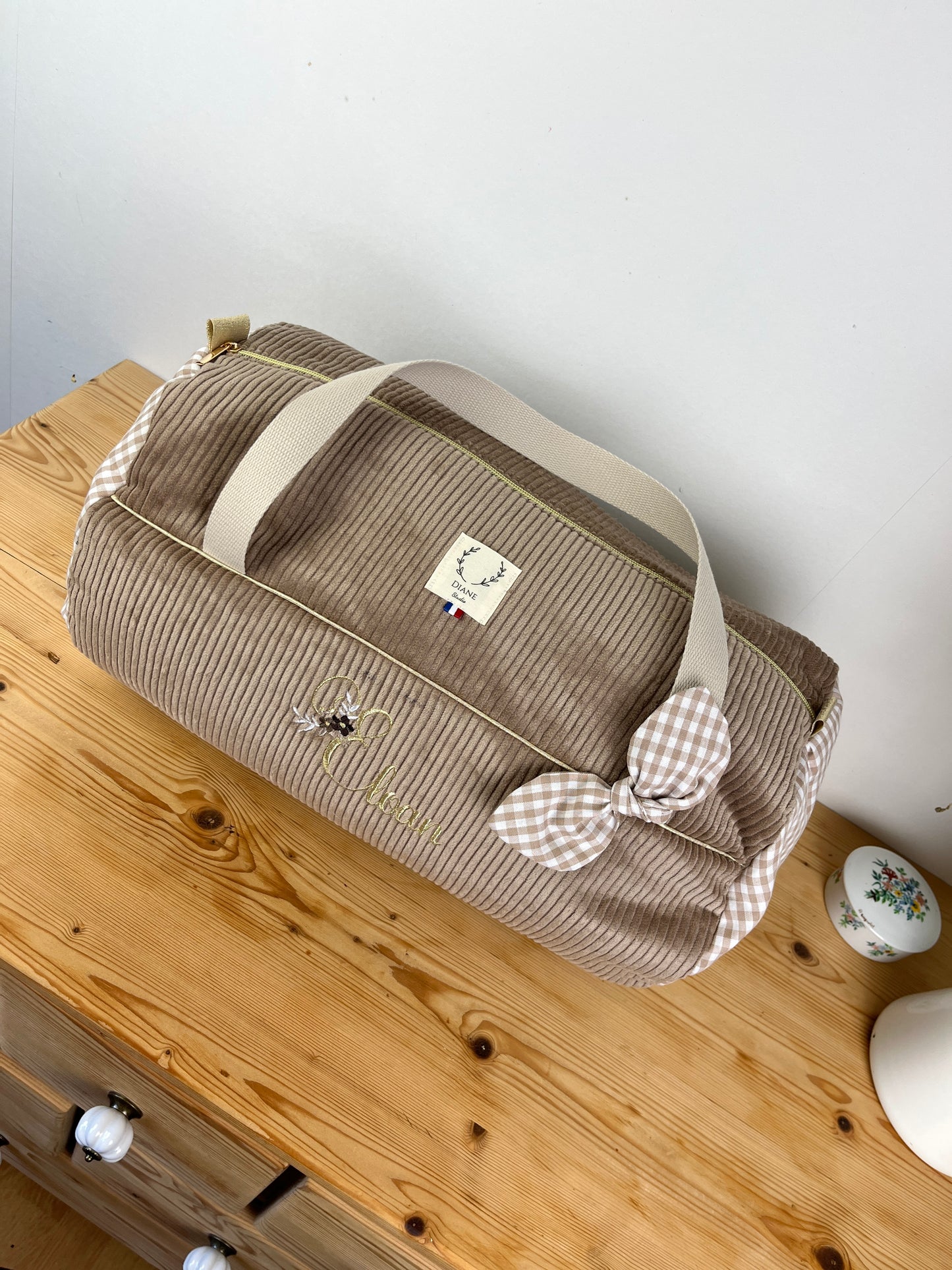 Louison le sac polochon enfant velours camel et vichy beige