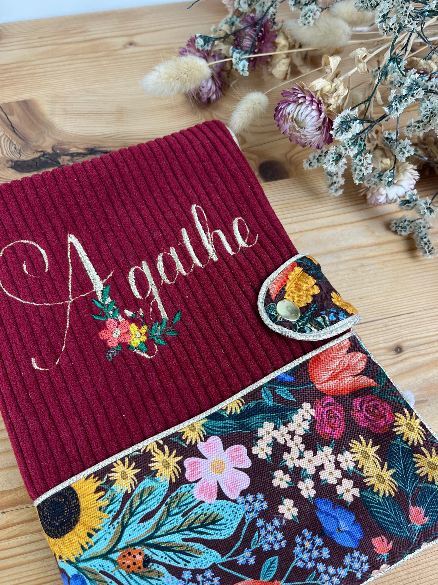 Mahé le protège carnet 100% personnalisable