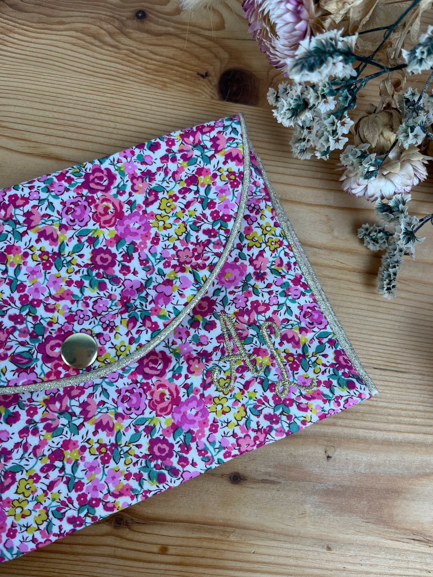 Le porte monnaie Liberty Emma hibiscus