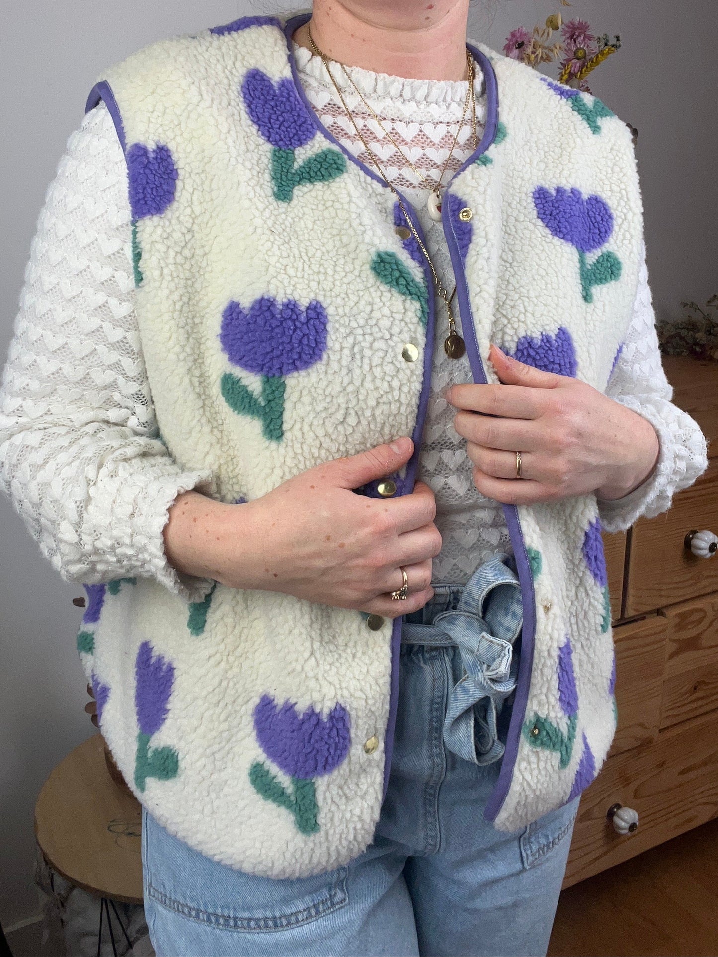 Le gilet Coraliane sherpa tulipes mauve -sur commande