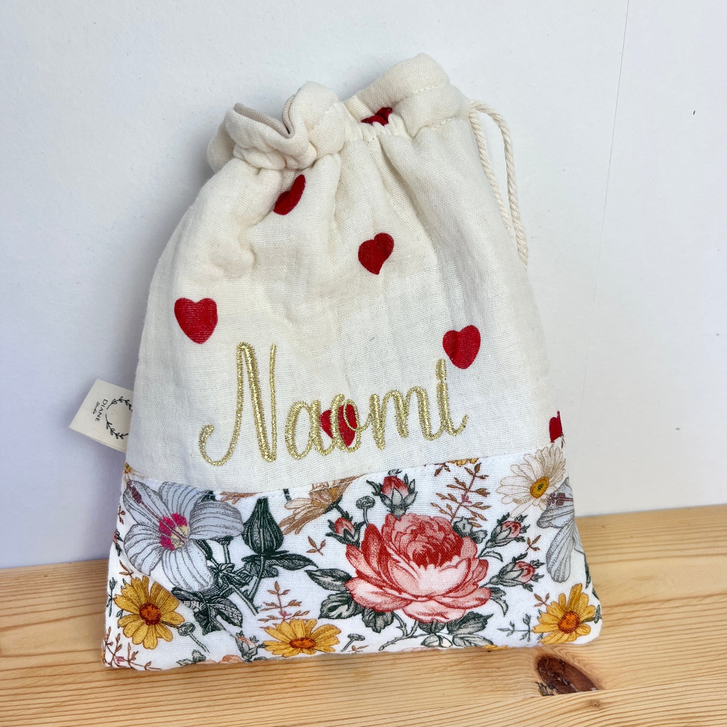 Pochon personnalisé coeur et roses vintage