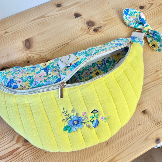 Le sac banane Eléonore Liberty of London Malvern et double gaze jaune