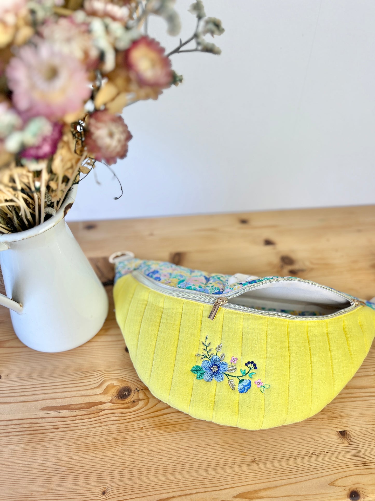 Le sac banane Eléonore doré enfant 100% personnalisable