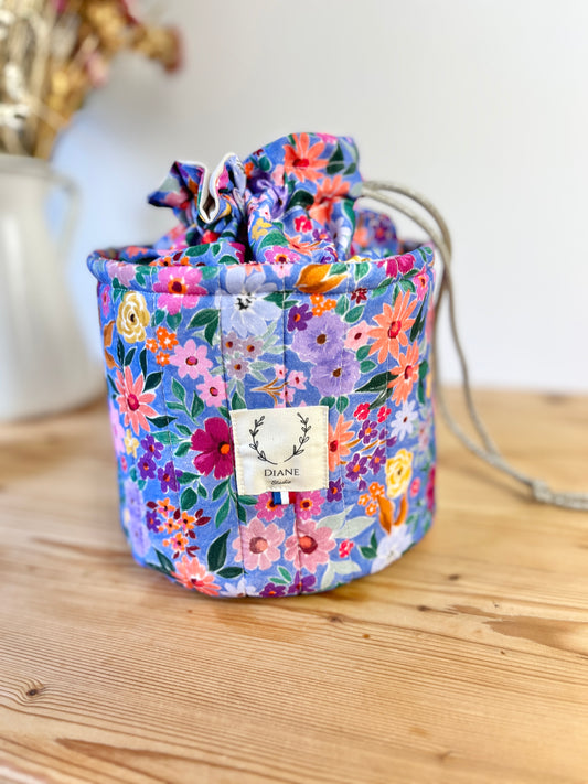 Le panier pochon Aëlis Bloom bleu
