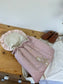 Le sac à dos Églantine velours rose poudré et jacquard roses