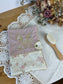 Mahé le protège carnet velours rose et jacquard roses