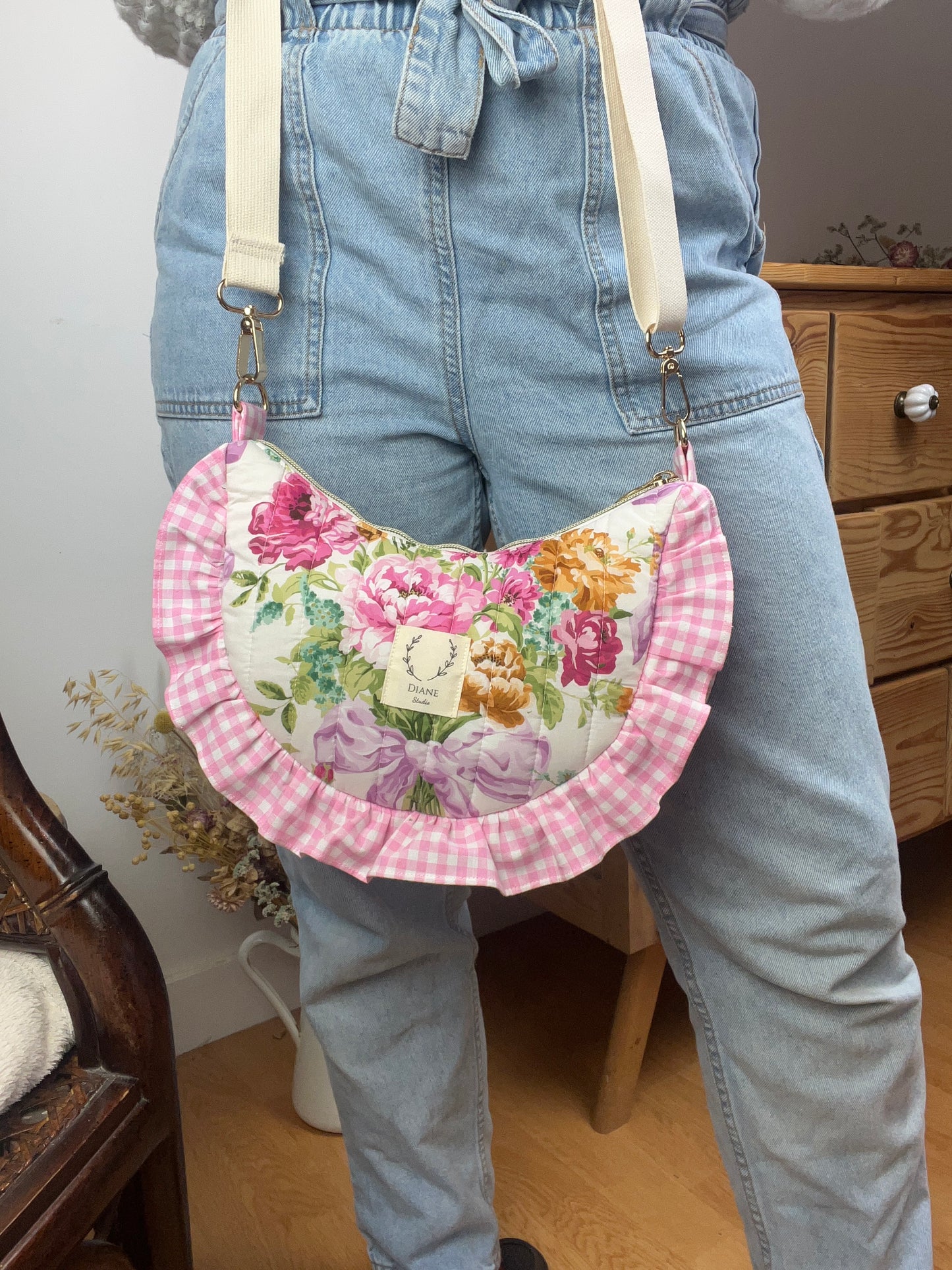 Milan le sac croissant matelassé Liberty of London Bridgerton