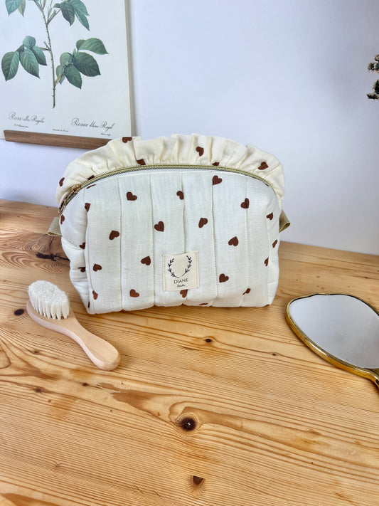Ensemble: sac Louison et trousse Colette initiale dentelle gaze coeurs et caramel initiale dentelle