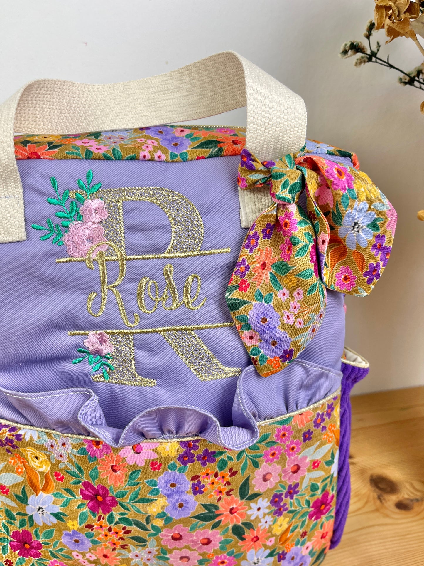 Le sac à dos enfant Ombeline gabardine lilas bloom mandarine velours violet